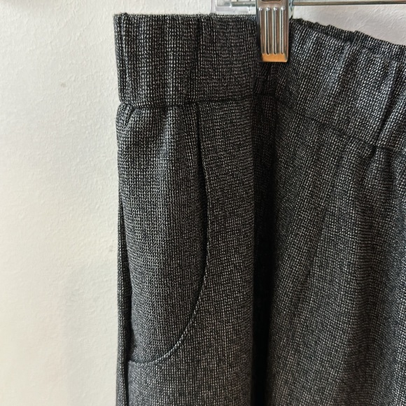 New women’s slacks with pockets grayish/black size 24W - Picture 2 of 6